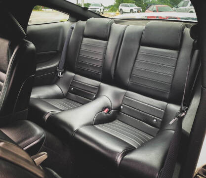 2007 Ford Mustang GT Deluxe