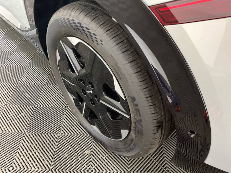 2025 Kia EV6 Wind