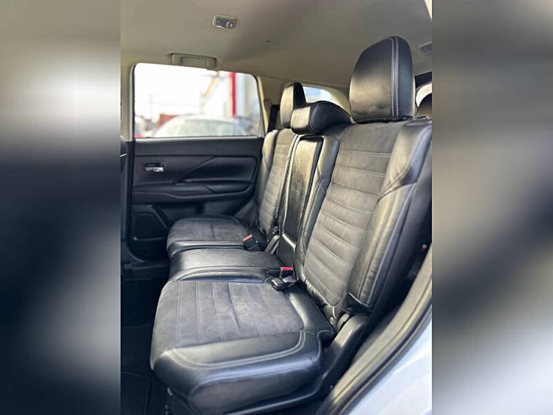 2020 Mitsubishi Outlander