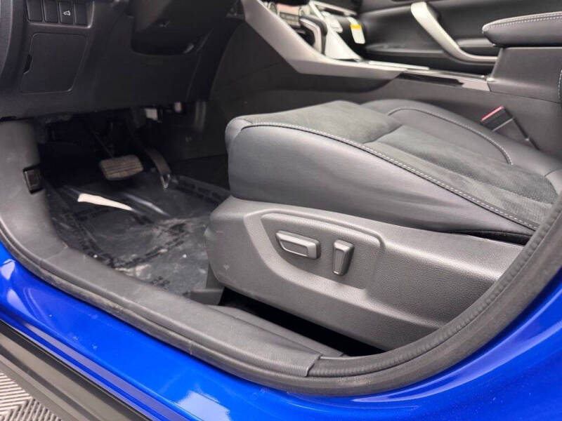 2025 Mitsubishi Eclipse Cross SE