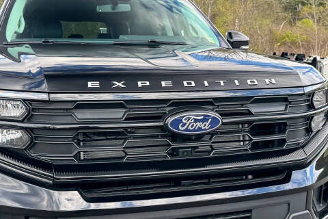 2026 Ford Expedition MAX Active