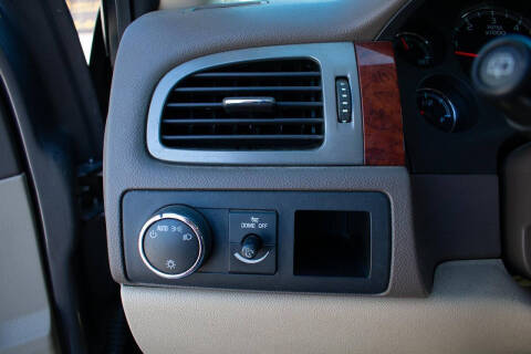 2012 Chevrolet Suburban LS