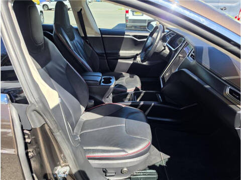 2013 Tesla Model S Performance