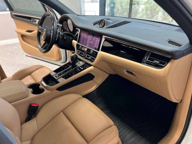 2023 Porsche Macan