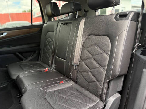 2024 Volkswagen Atlas SE