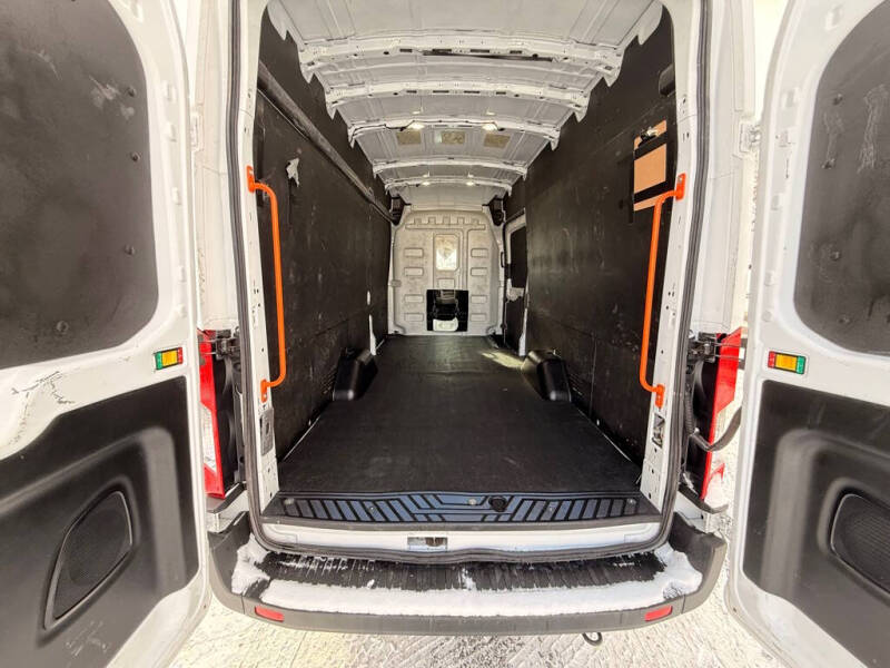 2023 Ford Transit 250