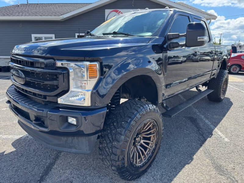 2021 Ford F-250 Super Duty Lariat's photo