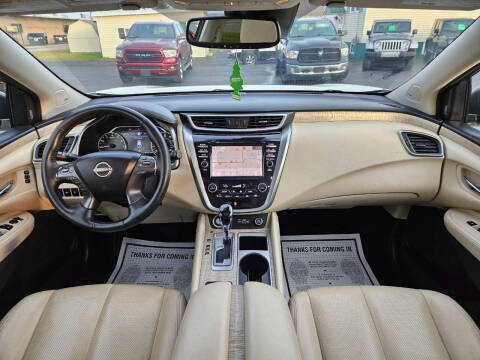 2023 Nissan Murano SL