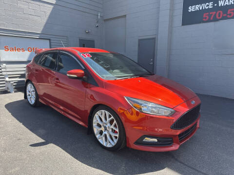 2018 Ford Focus ST
