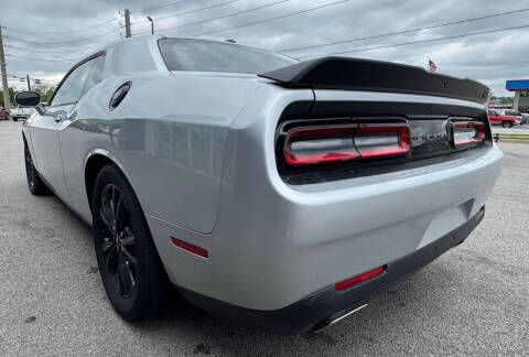 2021 Dodge Challenger SXT