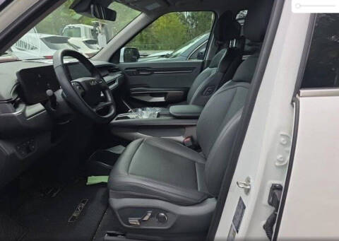 2024 Kia EV9 Light Long Range