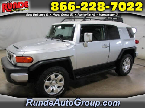 2007 Toyota FJ Cruiser for sale at Runde PreDriven in Hazel Green WI