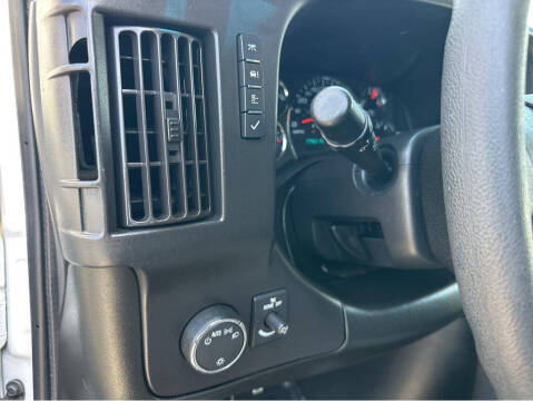 2021 Chevrolet Express 2500