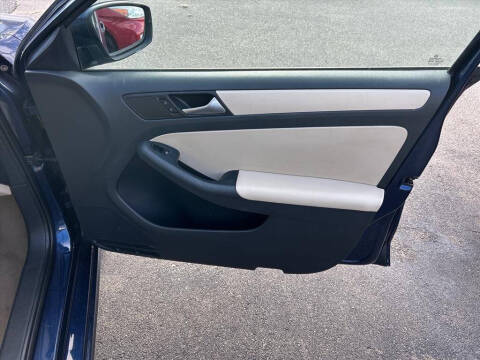 2012 Volkswagen Jetta