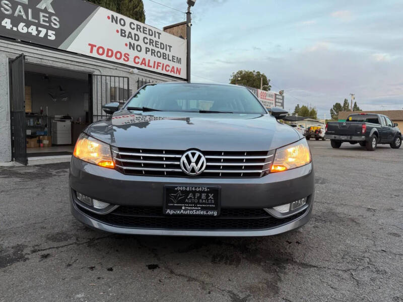 2012 Volkswagen Passat V6 SEL Premium
