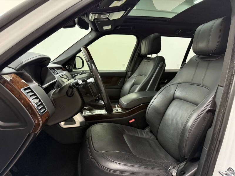 2020 Land Rover Range Rover P525 HSE