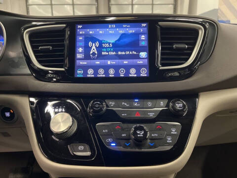 2020 Chrysler Pacifica Touring L Plus