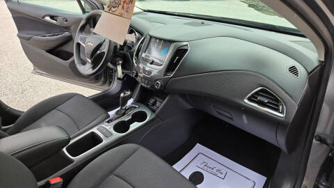 2017 Chevrolet Cruze LT Auto