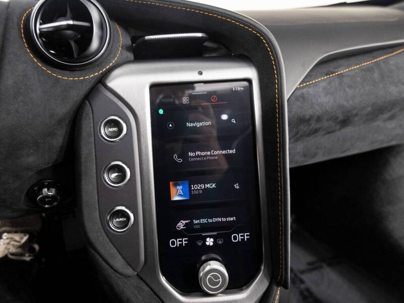 2025 McLaren 750S Spider