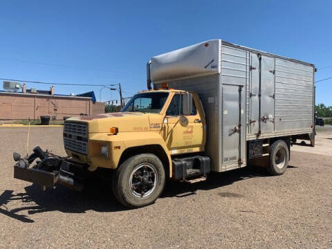 1989 Ford F-700