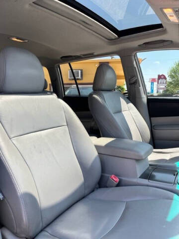 2010 Toyota Highlander SE