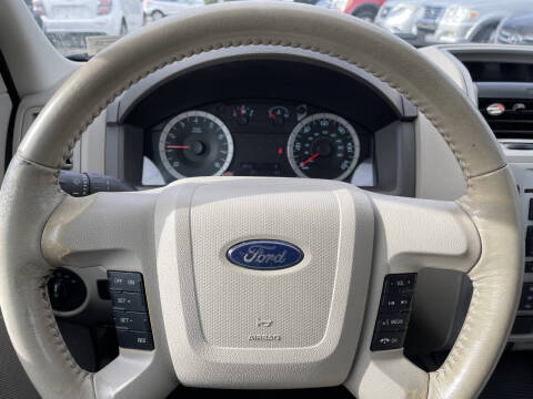 2011 Ford Escape XLT