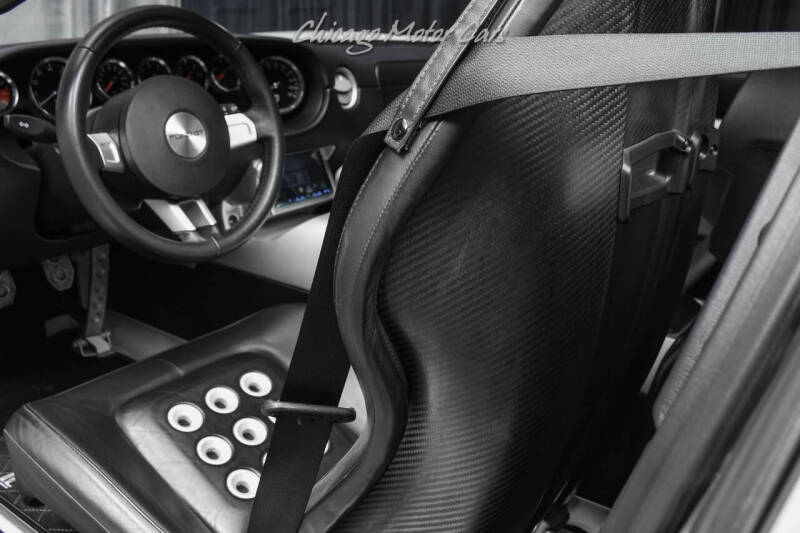 2005 Ford GT