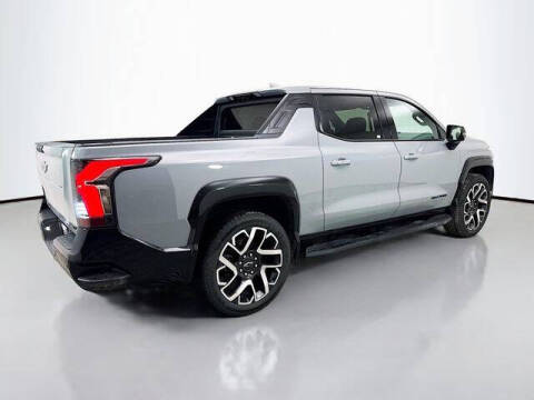 2025 Chevrolet Silverado EV RST