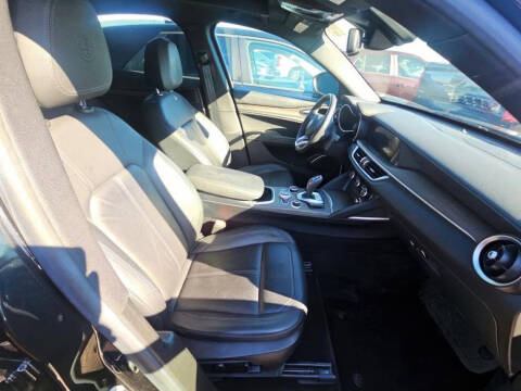 2022 Alfa Romeo Stelvio