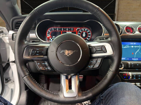 2022 Ford Mustang Mach 1