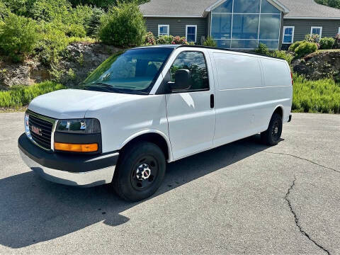 2004 GMC Savana 2500