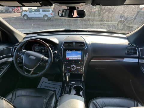 2018 Ford Explorer Platinum