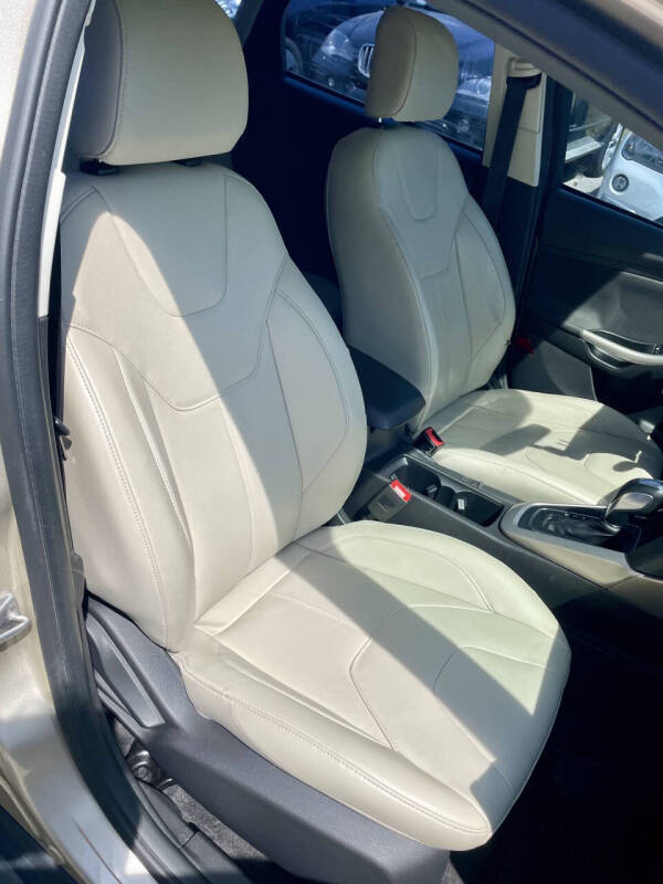 2017 Ford Focus Titanium