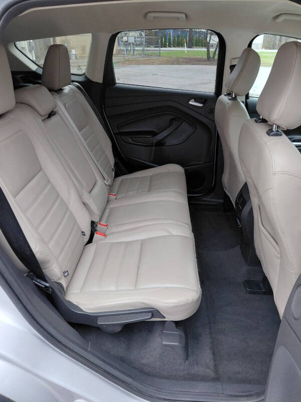2016 Ford Escape SE