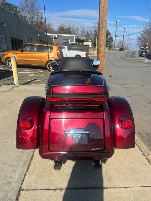 2014 Harley-Davidson Triglide Ultra Class FLHTCUTG