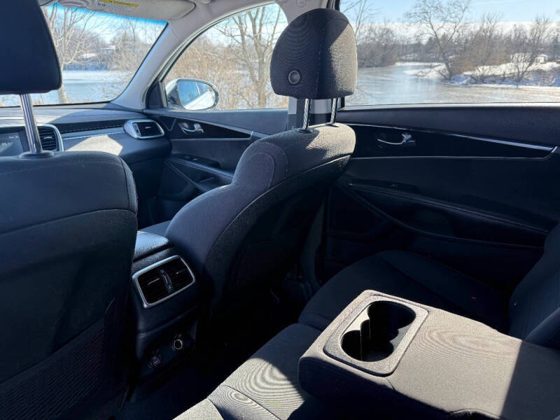 2019 Kia Sorento LX V6