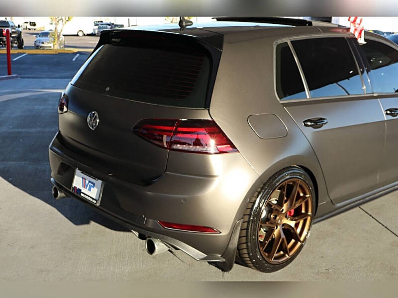 2021 Volkswagen Golf GTI Autobahn