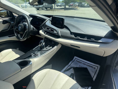 2016 BMW i8