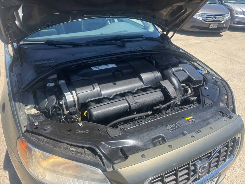 2009 Volvo V70 3.2