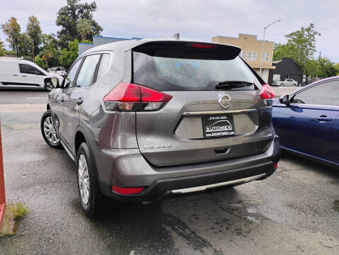 2020 Nissan Rogue S