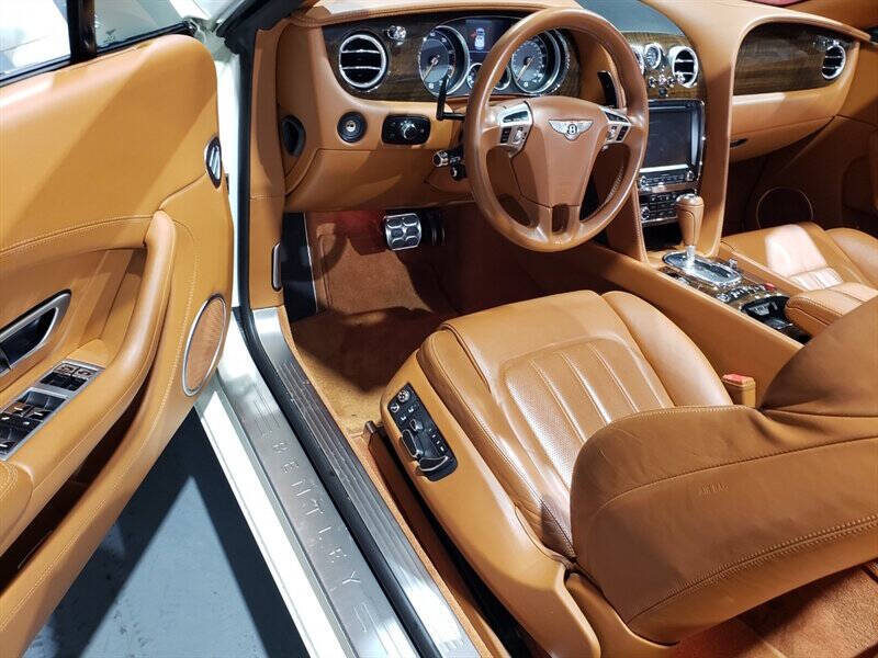2013 Bentley Continental 11