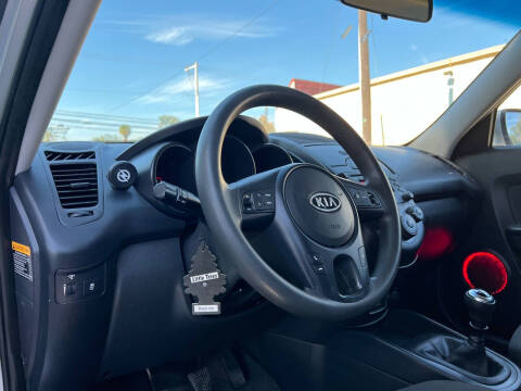 2010 Kia Soul +