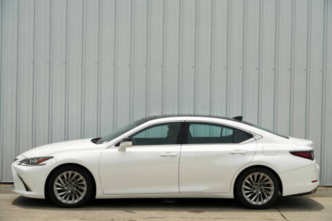 2022 Lexus ES 350 Luxury