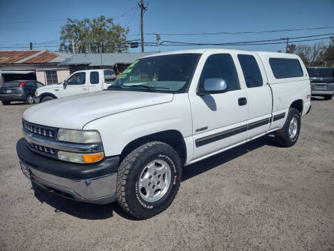 2002 Chevrolet Silverado 1500 for sale at Larry's Auto Sales Inc. in Fresno CA