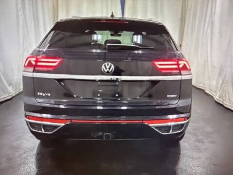 2022 Volkswagen Atlas Cross Sport V6 SEL R-Line 4Motion