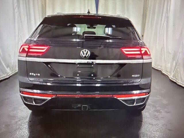 2022 Volkswagen Atlas Cross Sport V6 SEL R-Line 4Motion