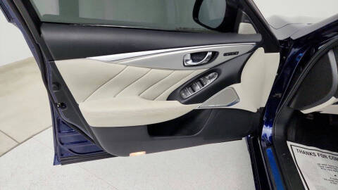 2023 Infiniti Q50 Luxe