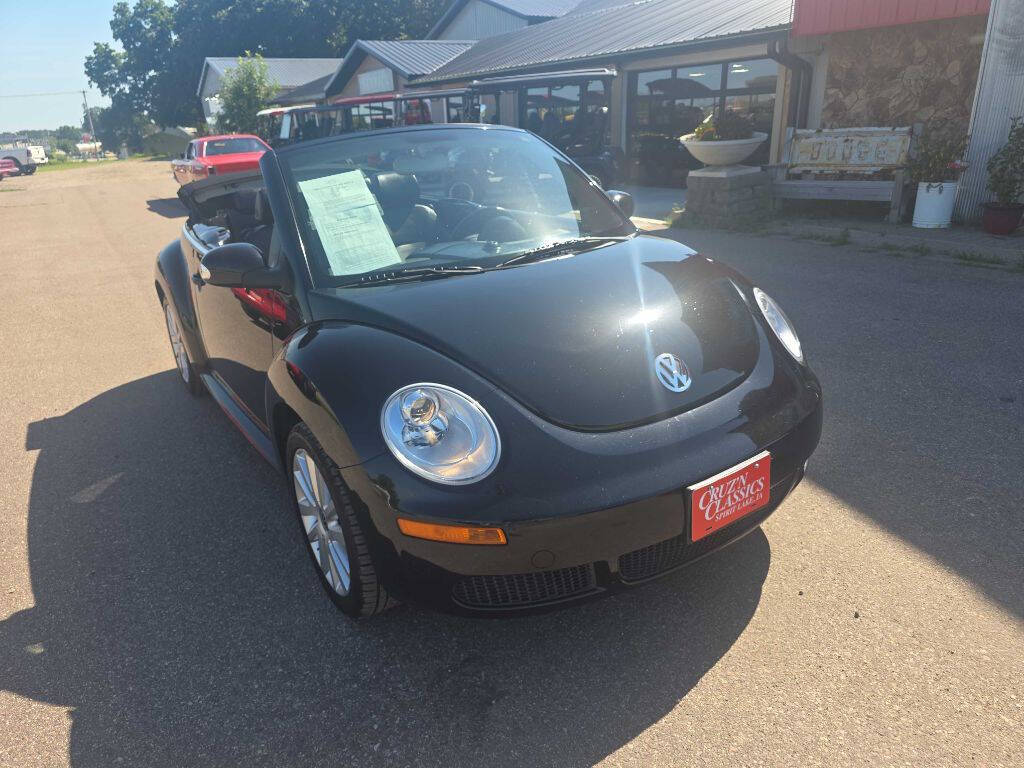 2008 Volkswagen New Beetle Convertible 25