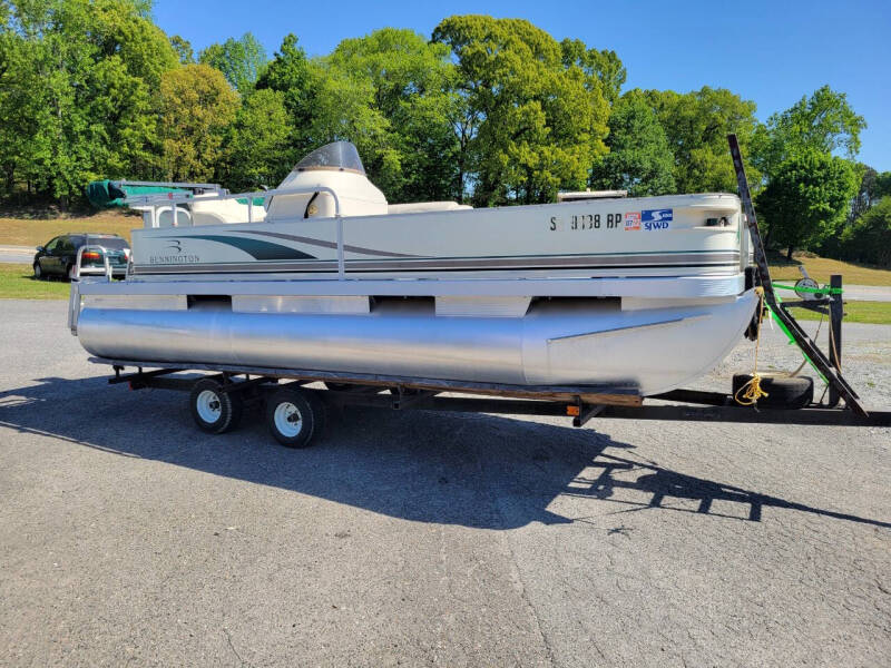 2003 Bennington 185S