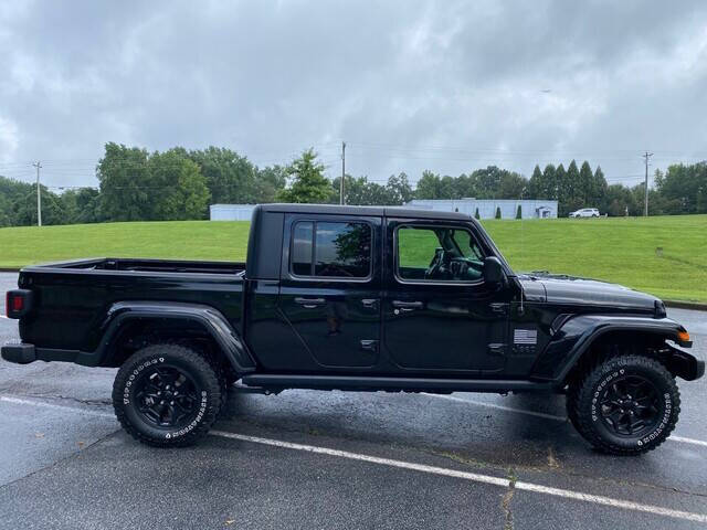 2021 Jeep Gladiator Willys
